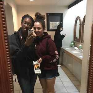 Meet your Posher, Jo